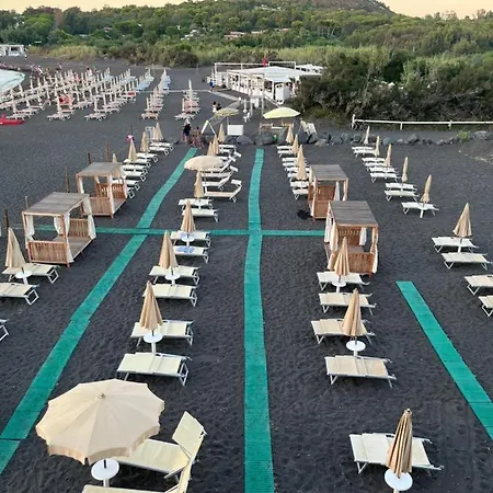 Les Sables Noirs Vulcano *